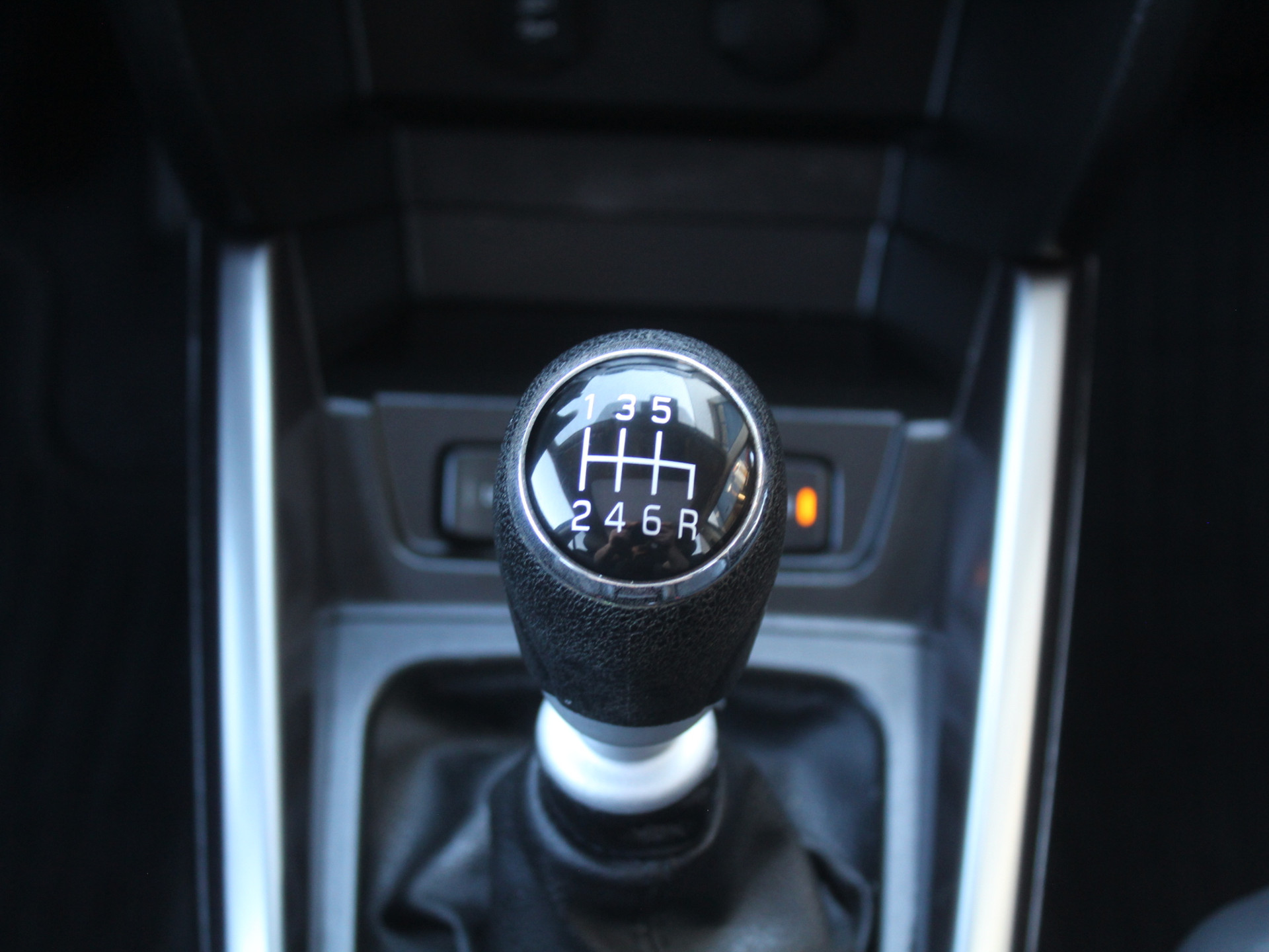 52642935-31.jpg