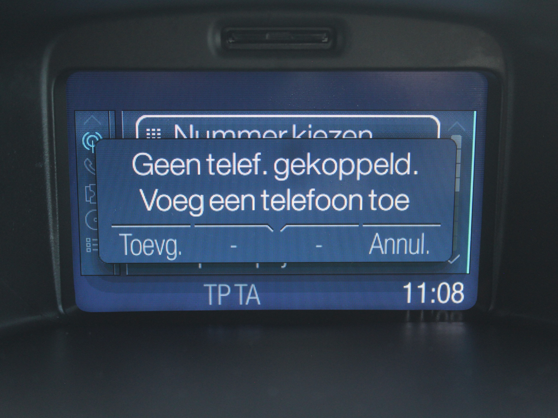 53685722-35.jpg