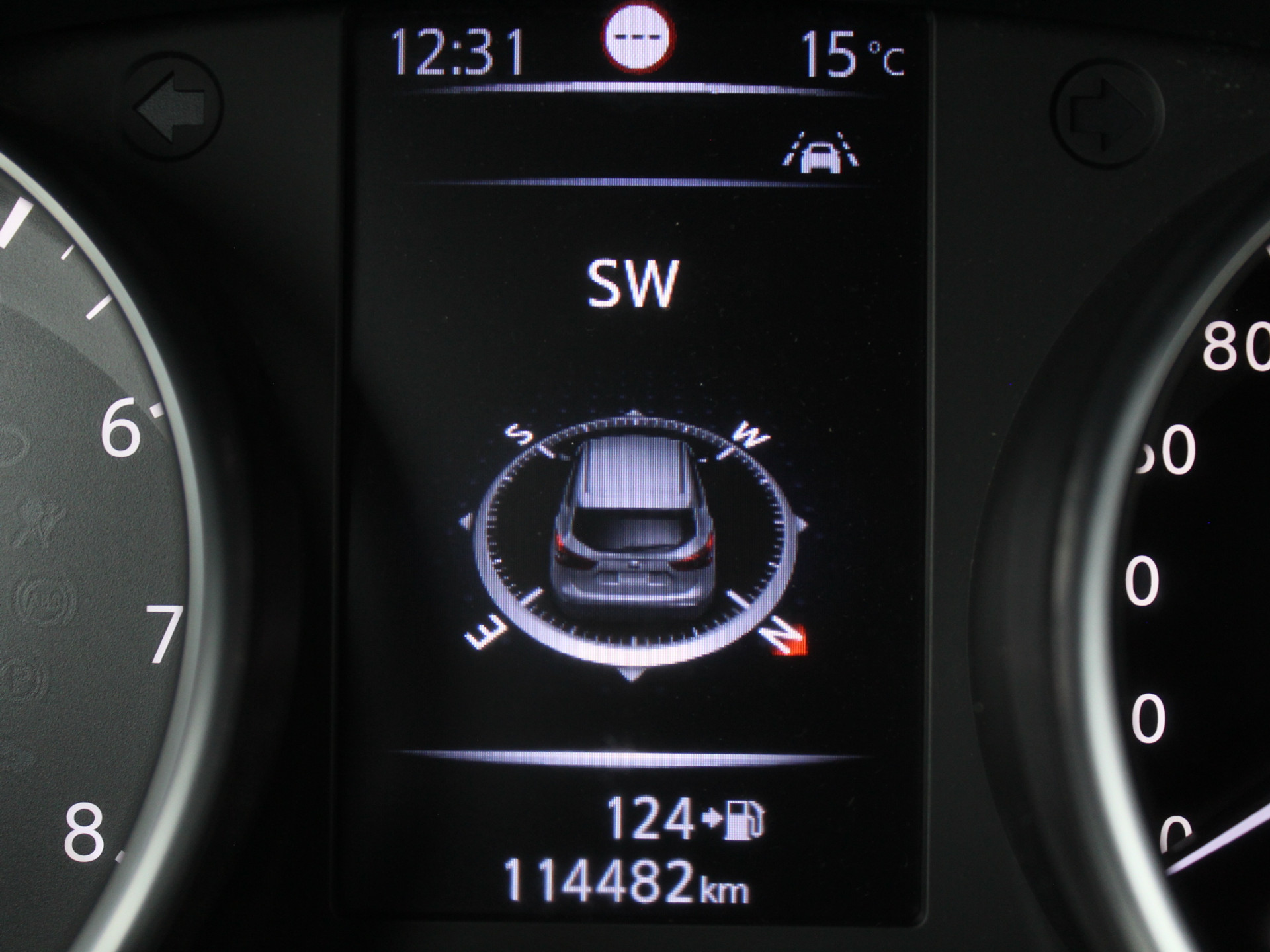 54288150-32.jpg