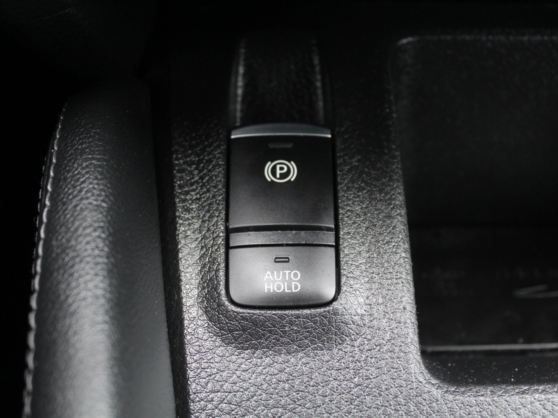 54288150-47.jpg
