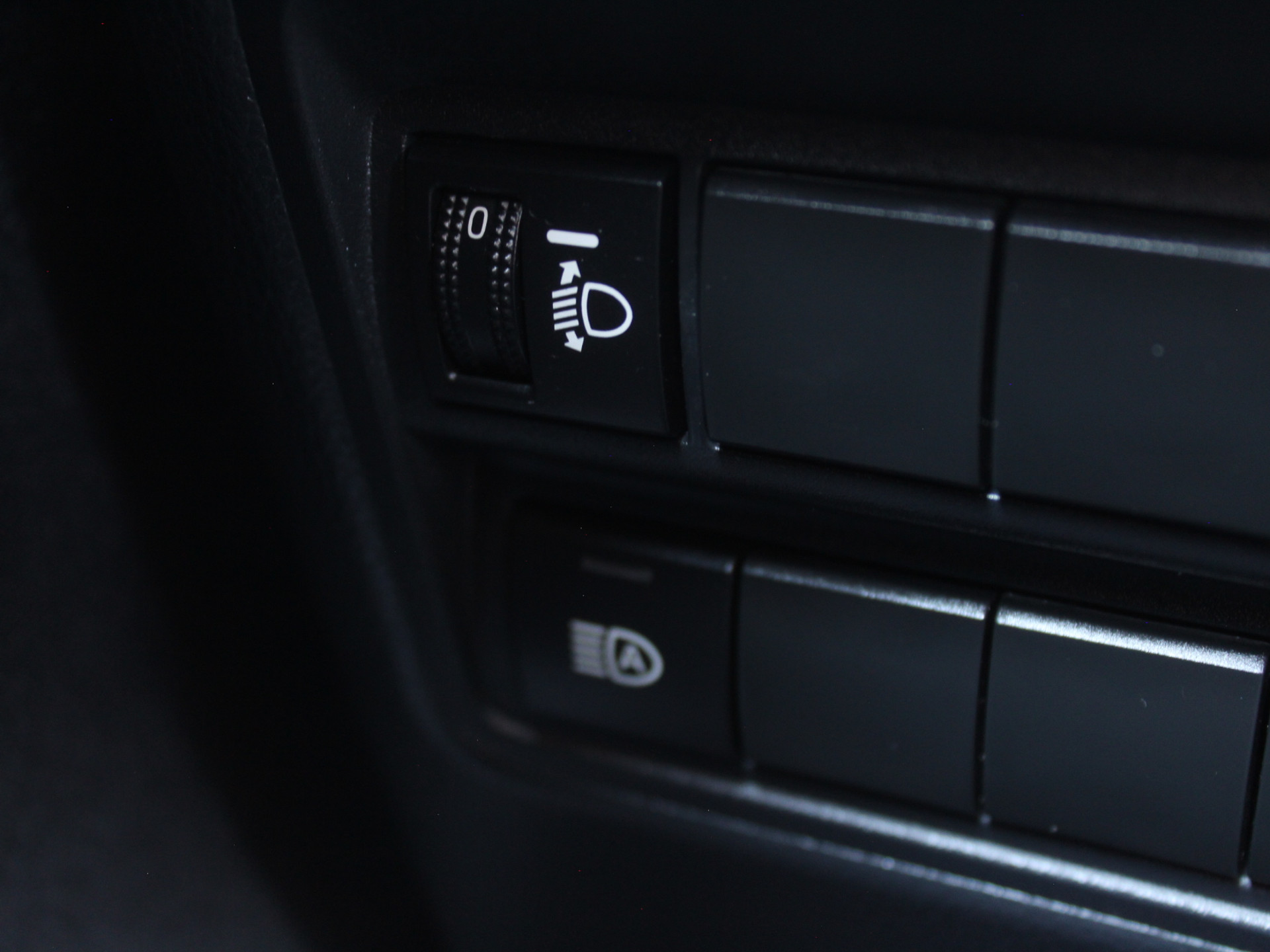54450095-45.jpg