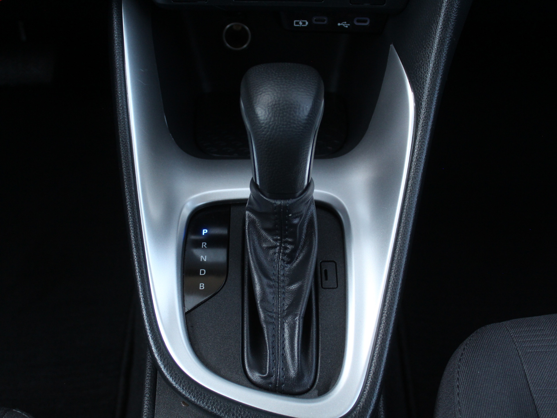 54450095-48.jpg