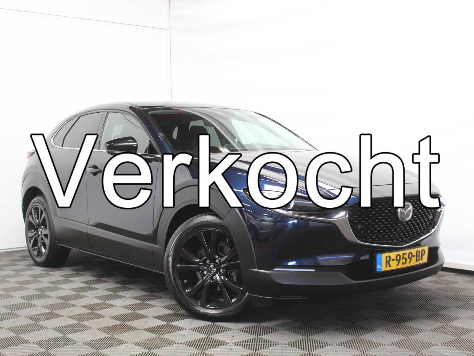 Mazda CX-30 2.0 e-SkyActiv-X M Hybrid Homura | CLIMATE | ADAPCRUISE | CARPLAY | CAMERA | DAB | LED | HEAD-UP | NAVI | LMV18 | STOEL/STUURVERW 56589482-0.jpg | Autobedrijf Verharen