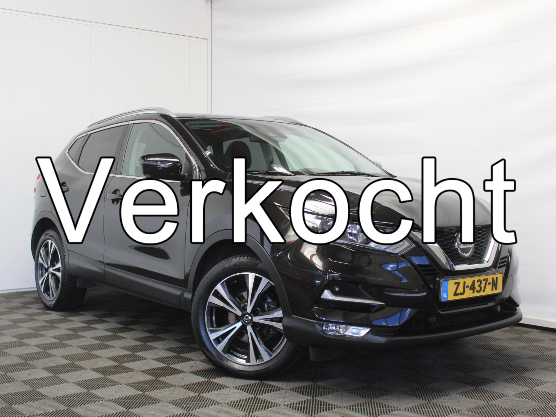 Nissan QASHQAI 1.3 DIG-T N-Connecta CLIMATE | CARPLAY | LED | 360CAMERA | NAVI | PANODAK | TREKHAAK | CRUISE | DAB | PDC 57262296-0.jpg | Autobedrijf Verharen