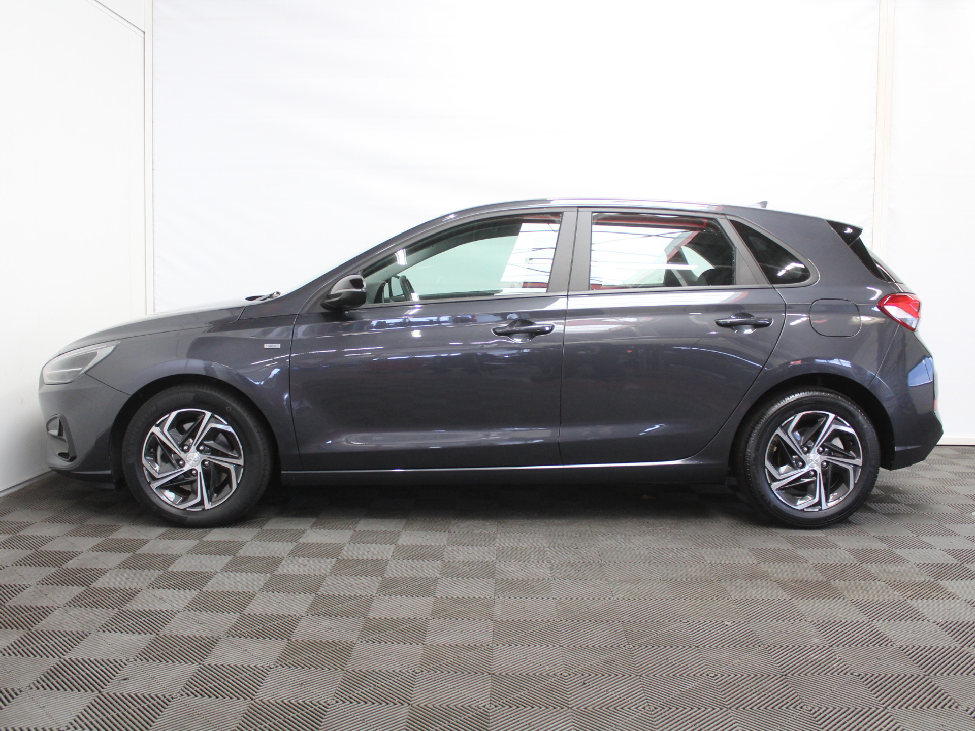 Hyundai i30 1.0 T-GDi MHEV Comfort Smart CARPLAY | CLIMATE | CRUISE | CAMERA | LMV16 | LED | DAB | NAVI 57706638-0.jpg | Autobedrijf Verharen