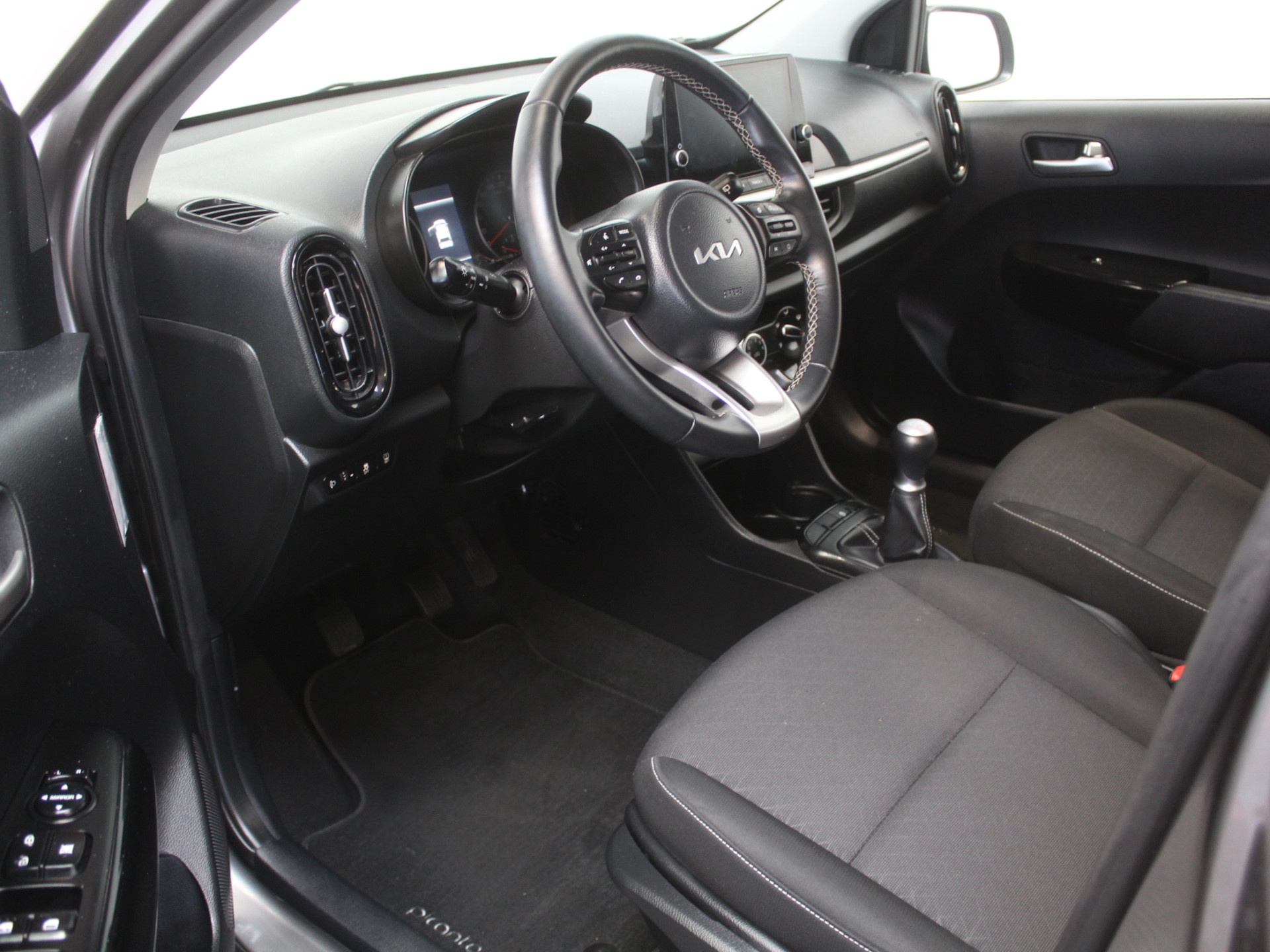 Kia Picanto 1.0 DPi DynamicLine AIRCO | CARPLAY | CAMERA | DAB | LMV14 | CRUISE | ISOFIX 57813058-0.jpg | Autobedrijf Verharen